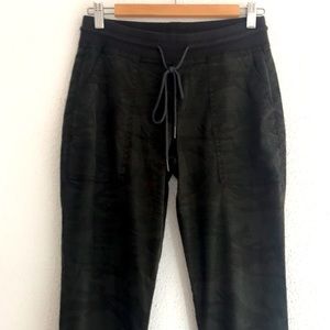 Level 99 Camo Twill Pants